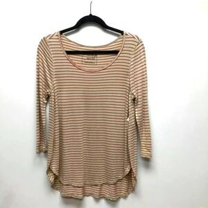 We The Free Womens T-Shirt Beige Red Stripe 3/4 Sleeve Medium Boho